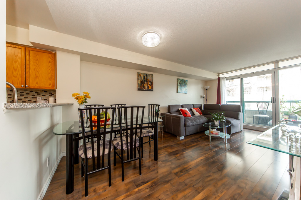 306-5-emerald-ln-vaughan-11