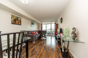 306-5-emerald-ln-vaughan-12