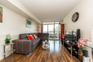 306-5-emerald-ln-vaughan-13
