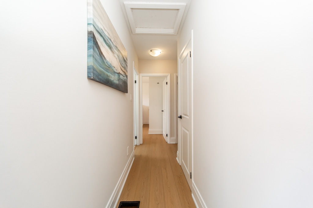 64-dumbarton-st-guelph-21