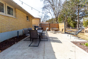 64-dumbarton-st-guelph-48