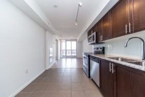 1121-800-lawrence-ave-north-york-10