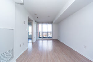 1121-800-lawrence-ave-north-york-13