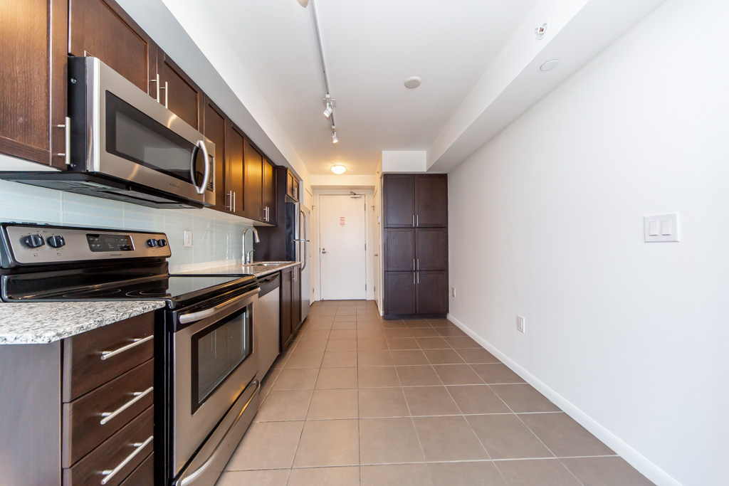 1121-800-lawrence-ave-north-york-19