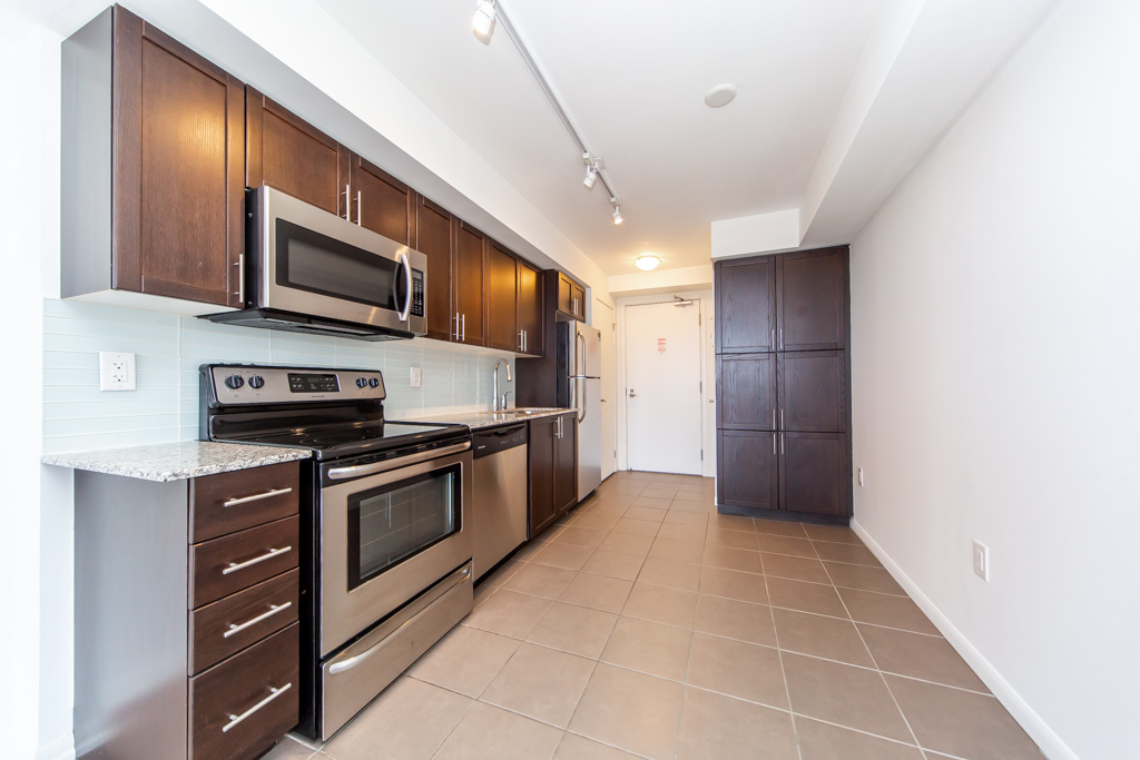 1121-800-lawrence-ave-north-york-20