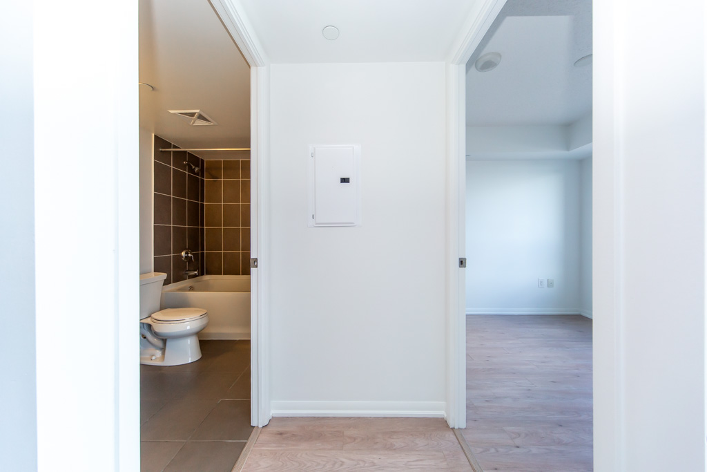 1121-800-lawrence-ave-north-york-23