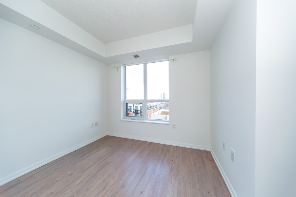 1121-800-lawrence-ave-north-york-25