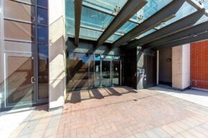 1121-800-lawrence-ave-north-york-7