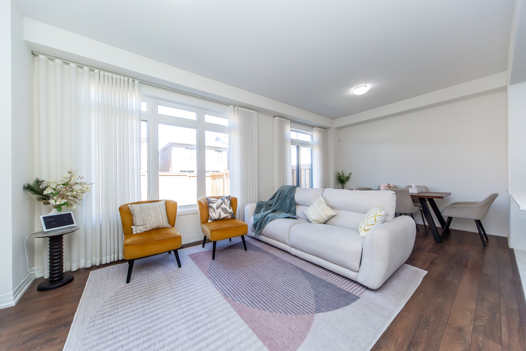 162-ogsten-cres-whitby-14