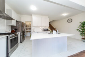162-ogsten-cres-whitby-21