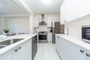 162-ogsten-cres-whitby-26