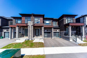 162-ogsten-cres-whitby-3