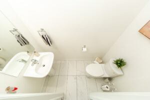162-ogsten-cres-whitby-30