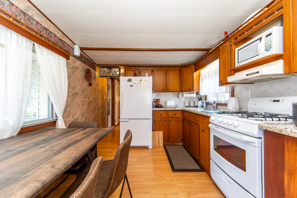 333-crydermans-rd-georgina-28