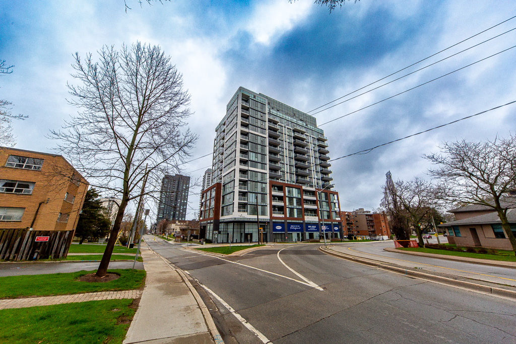 610-2088-james-st-burlington-1