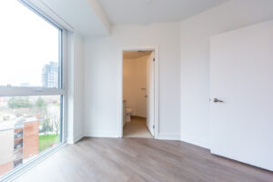 610-2088-james-st-burlington-26