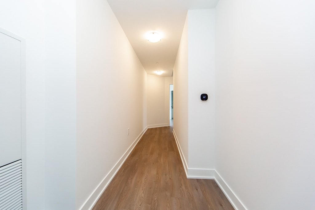 610-2088-james-st-burlington-38