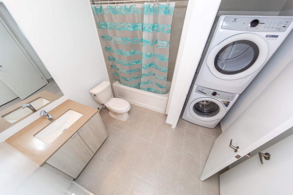 610-2088-james-st-burlington-40