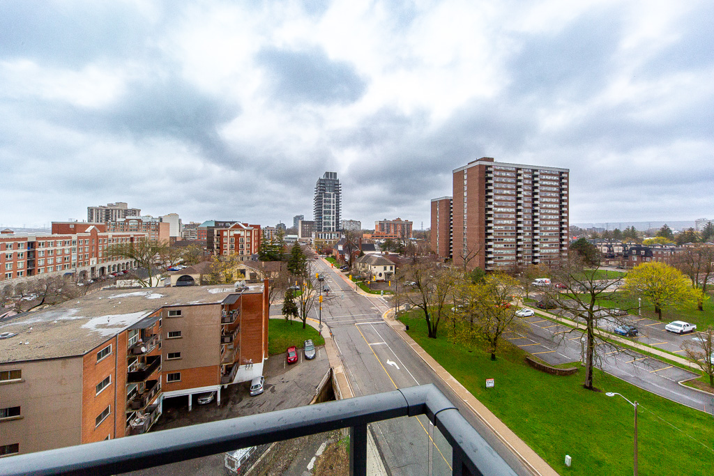 610-2088-james-st-burlington-43