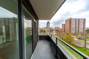 610-2088-james-st-burlington-46