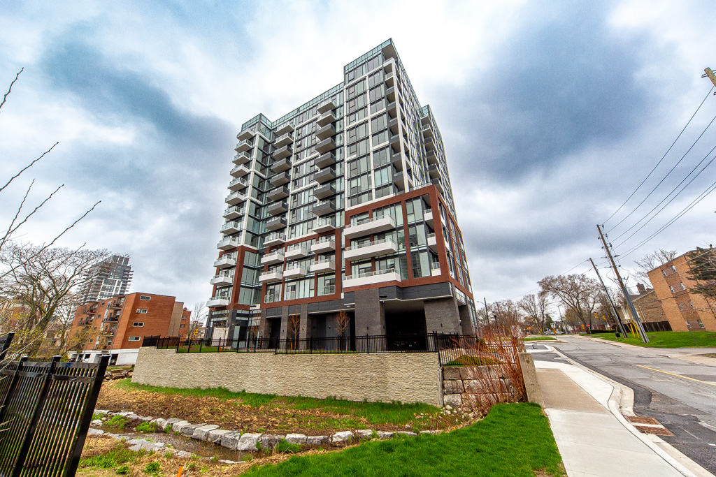 610-2088-james-st-burlington-5