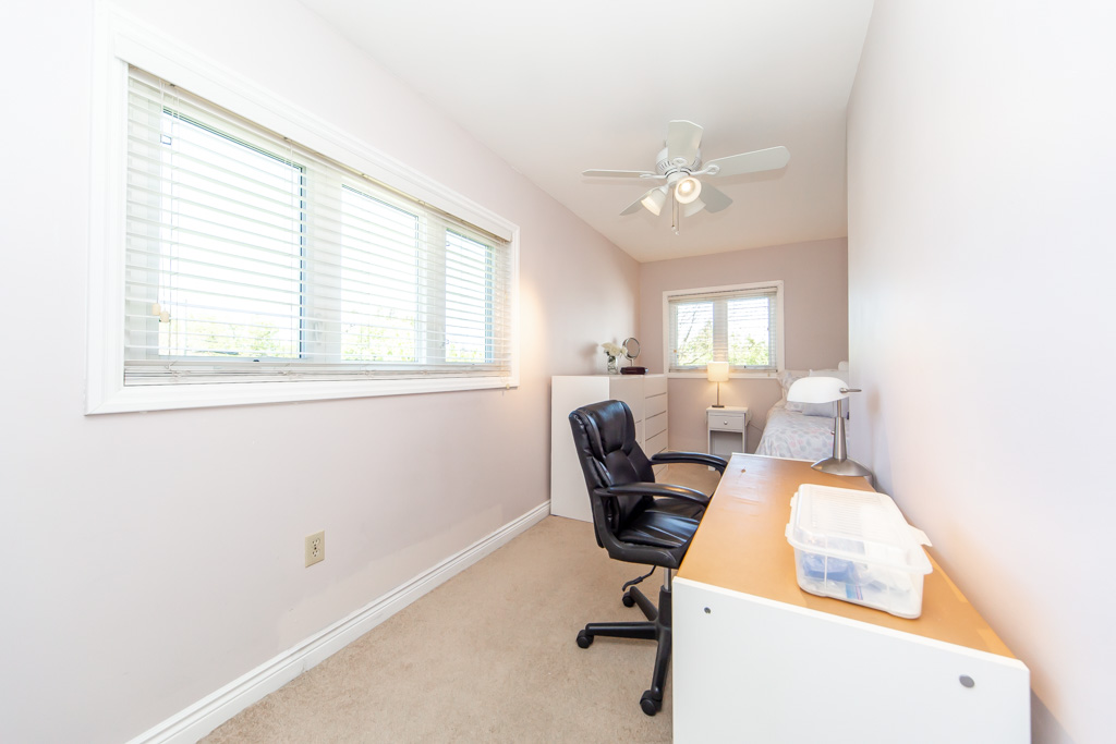 136-tower-dr-scarborough-26