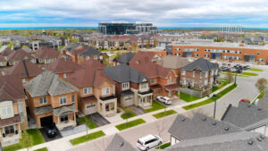 374-begonia-gardens-oakville-1