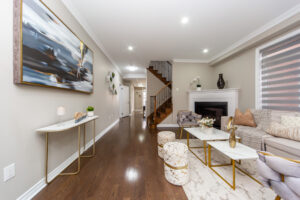 374-begonia-gardens-oakville-11