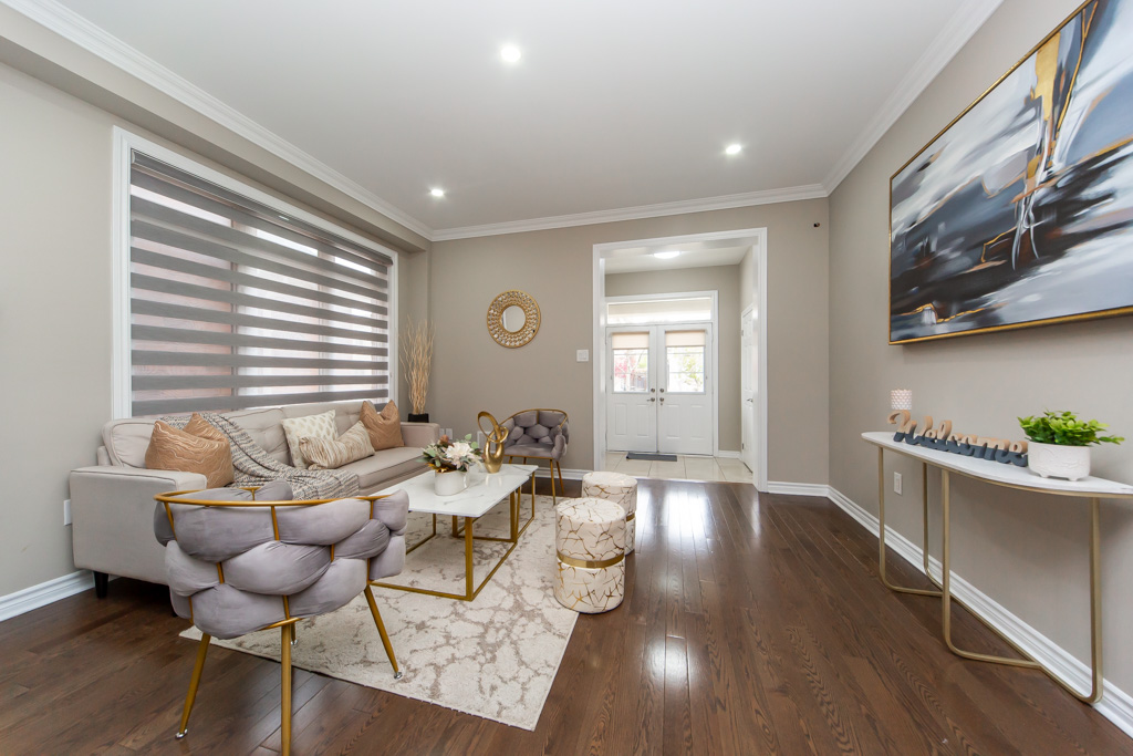 374-begonia-gardens-oakville-13