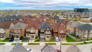 374-begonia-gardens-oakville-2