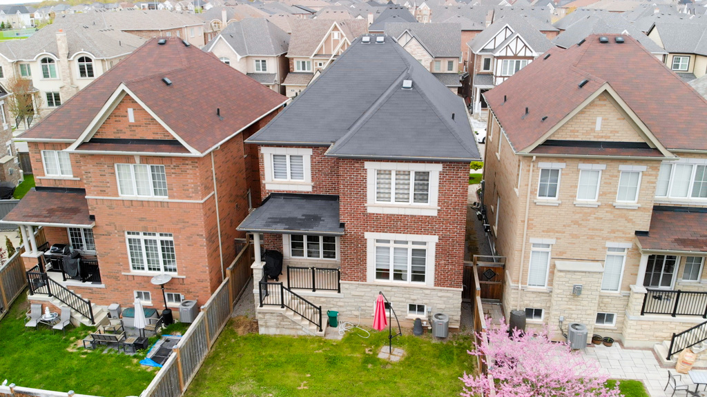 374-begonia-gardens-oakville-55