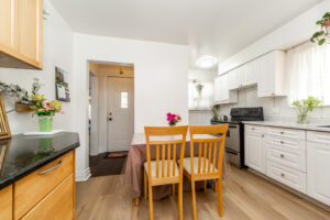 40-north-woodrow-blvd-scarborough-13