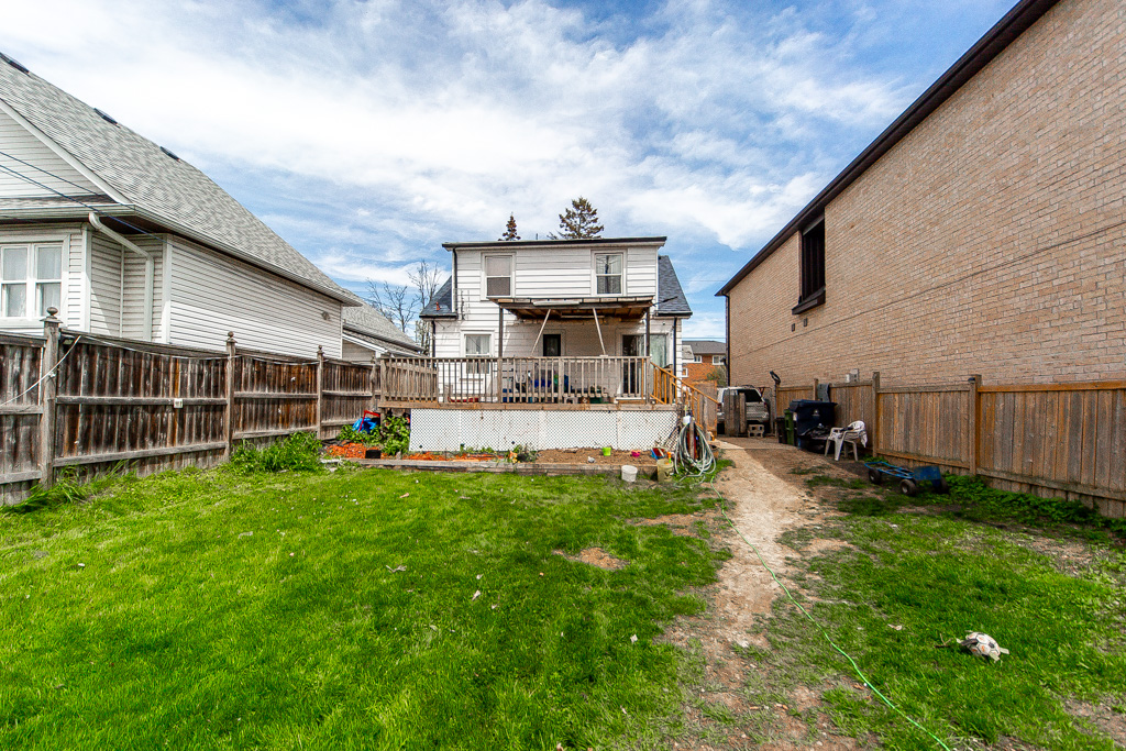 40-north-woodrow-blvd-scarborough-50