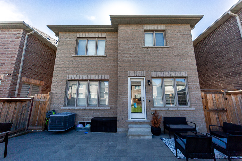 43-hoard-ave-n-new-tecumseth-54