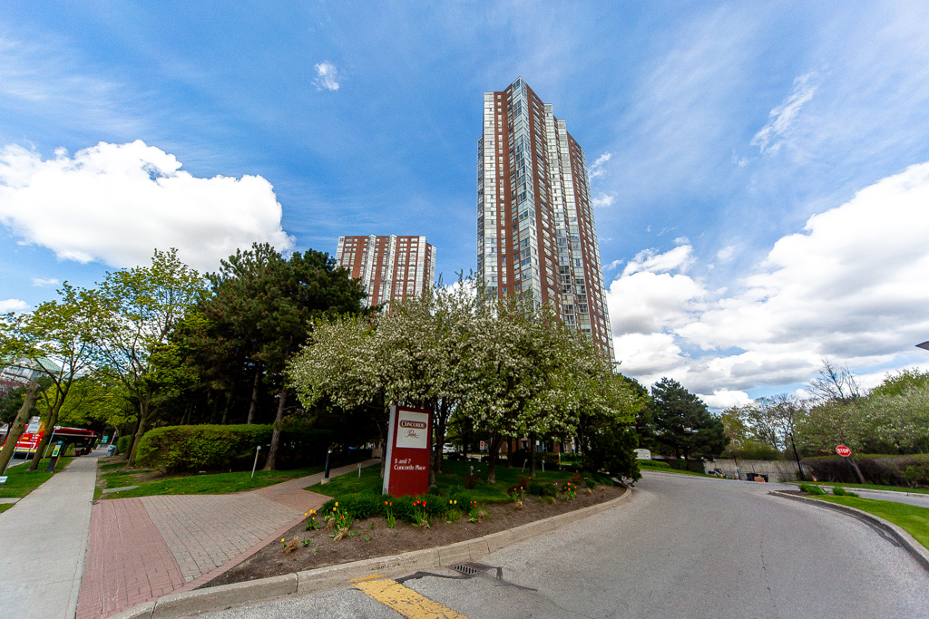 510-5-concorde-place-north-york-1