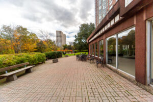 510-5-concorde-place-north-york-51