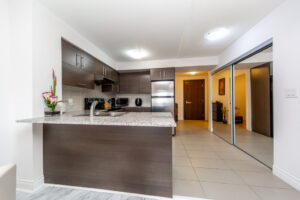 709-253-south-park-rd-markham-20