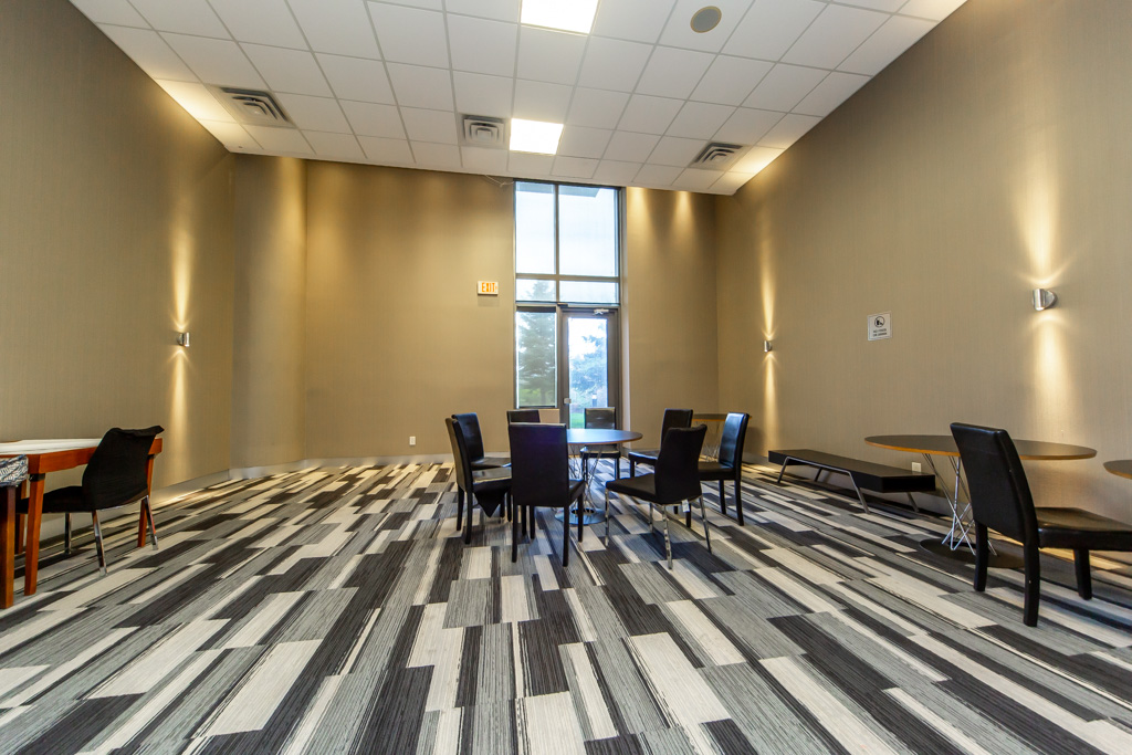 709-253-south-park-rd-markham-48