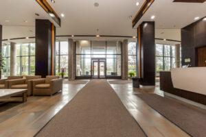 709-253-south-park-rd-markham-7