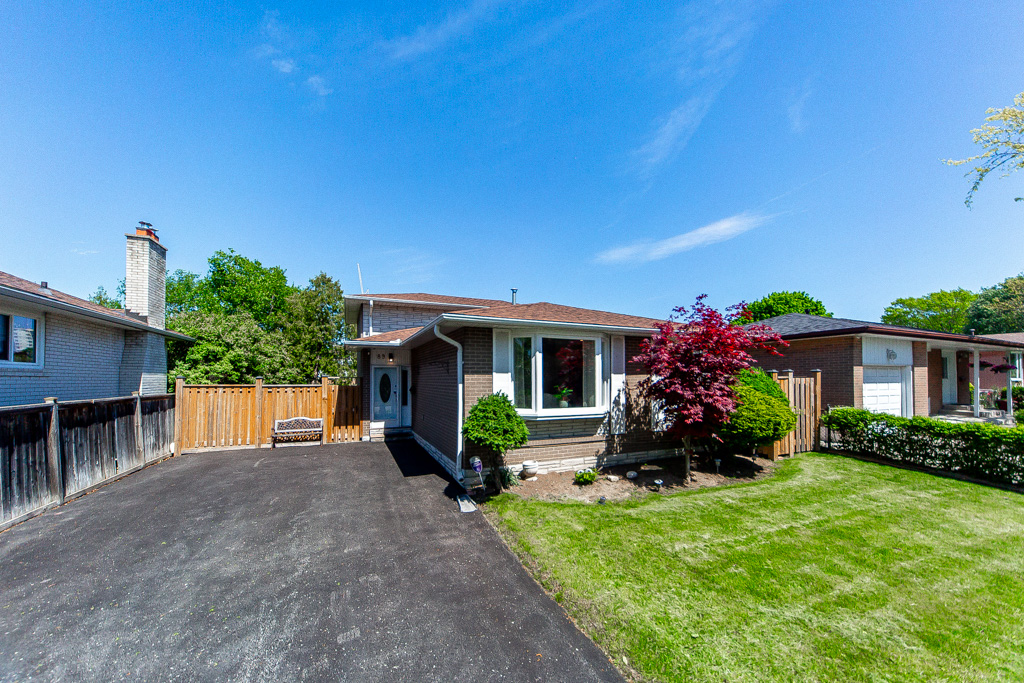 89-amberjack-blvd-scarborough-4