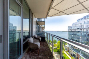928-29-queens-quay-e-toronto-39