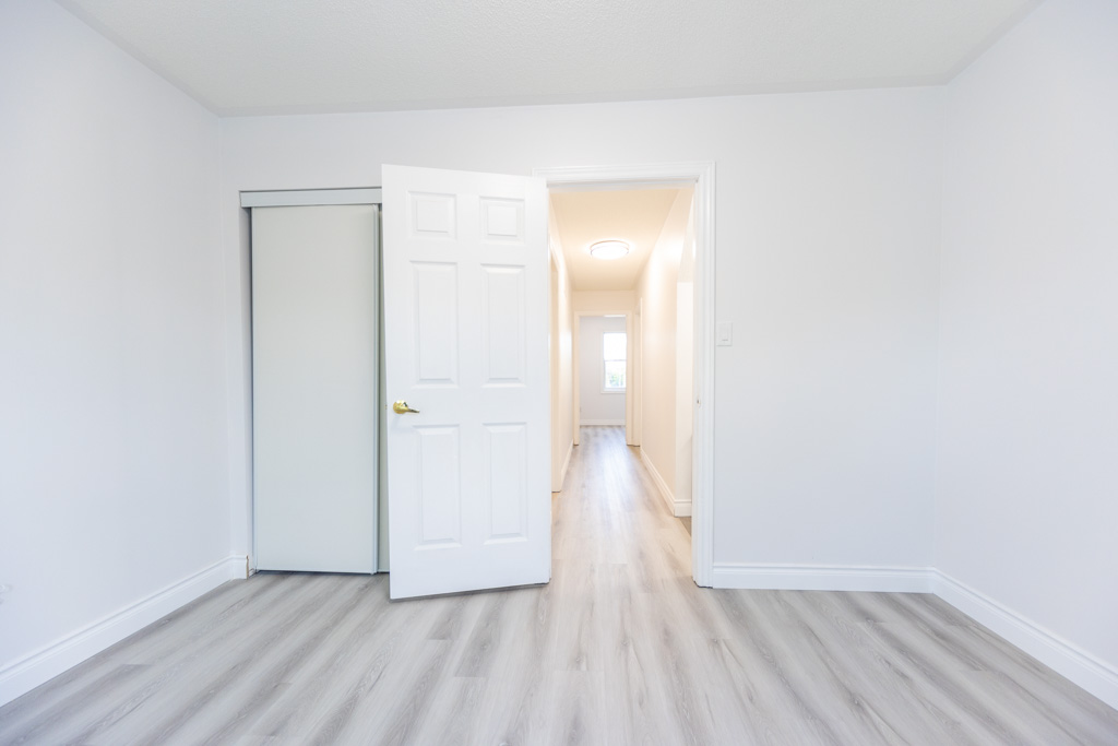 123-enderby-rd-toronto-27