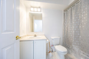 123-enderby-rd-toronto-35