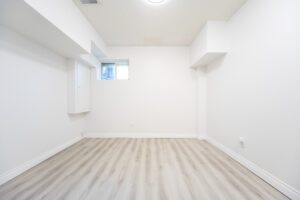 123-enderby-rd-toronto-41