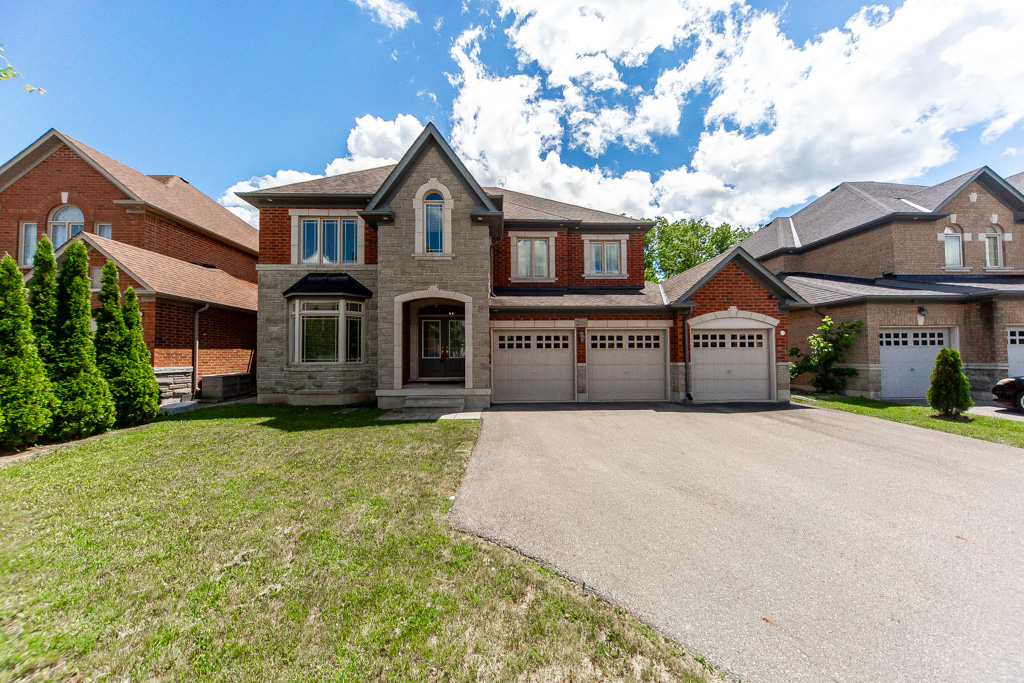 210-upper-post-rd-vaughan-11