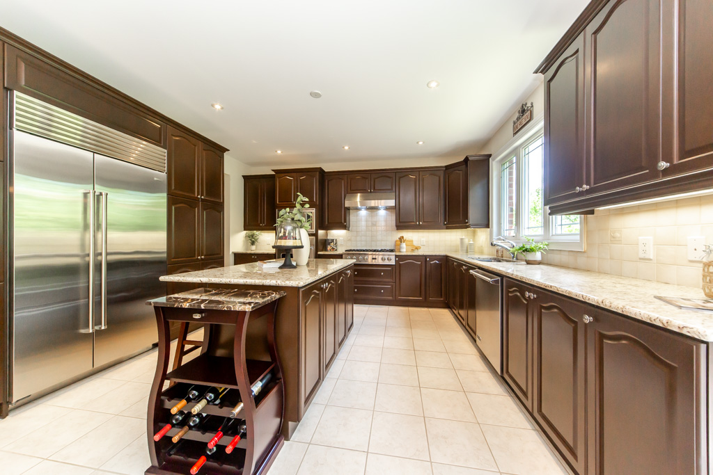 210-upper-post-rd-vaughan-27