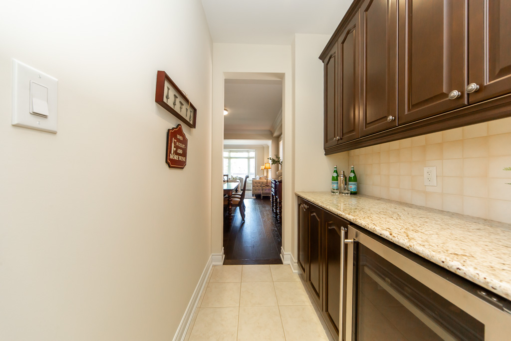 210-upper-post-rd-vaughan-28