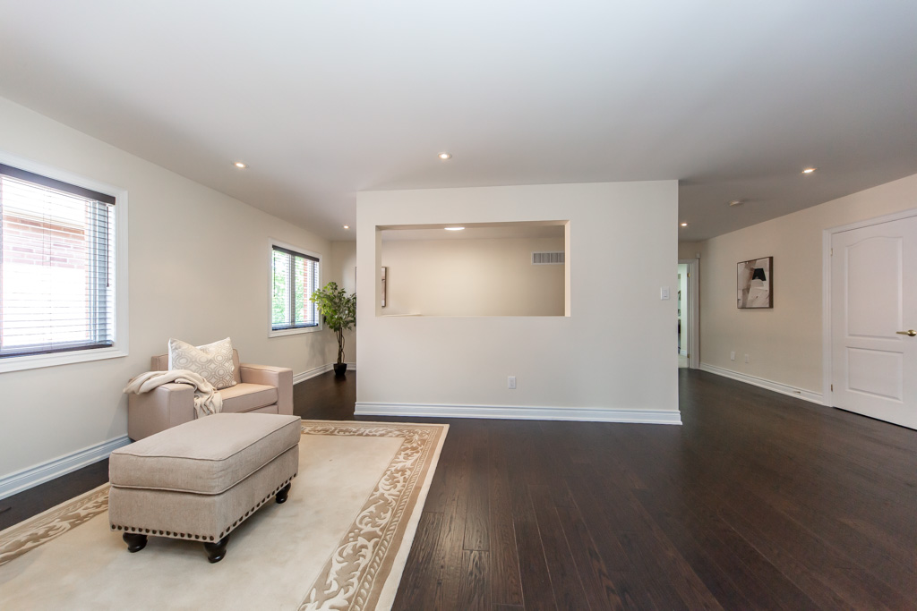 210-upper-post-rd-vaughan-39