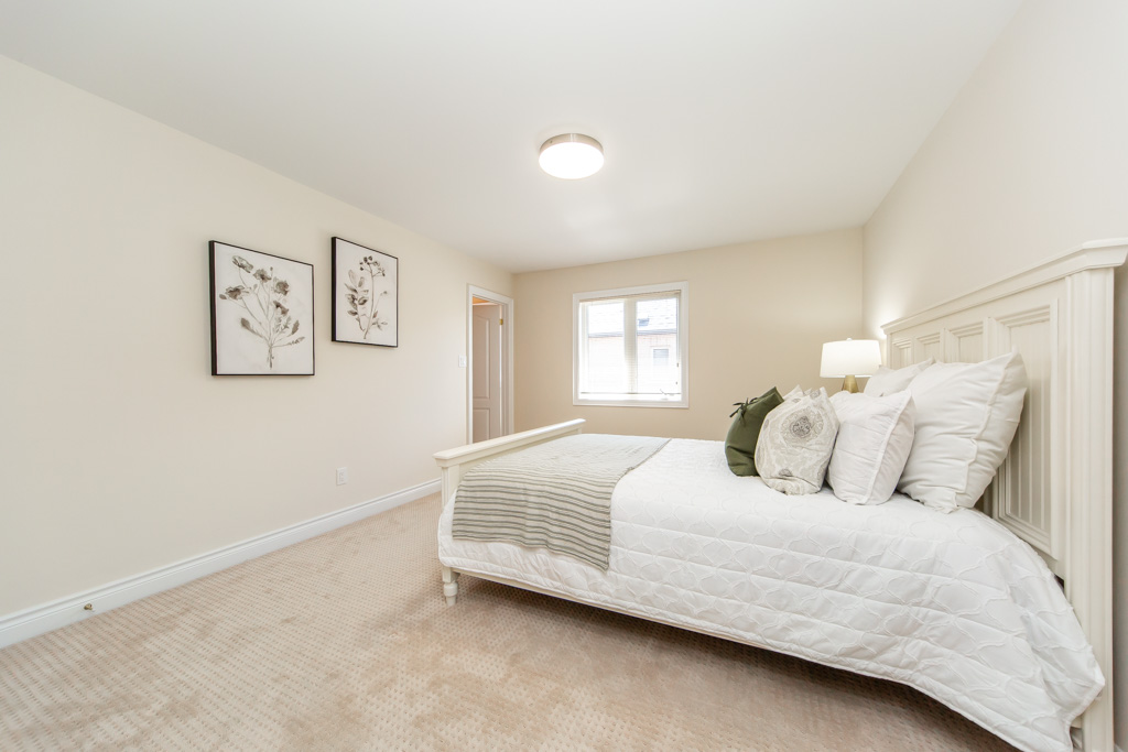 210-upper-post-rd-vaughan-47