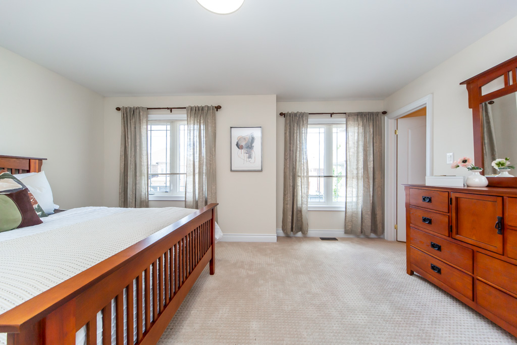 210-upper-post-rd-vaughan-52